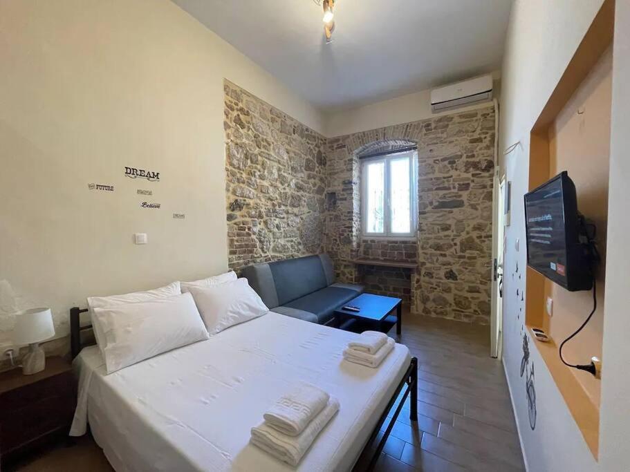 Q Apartments In Corfu Town 外观 照片