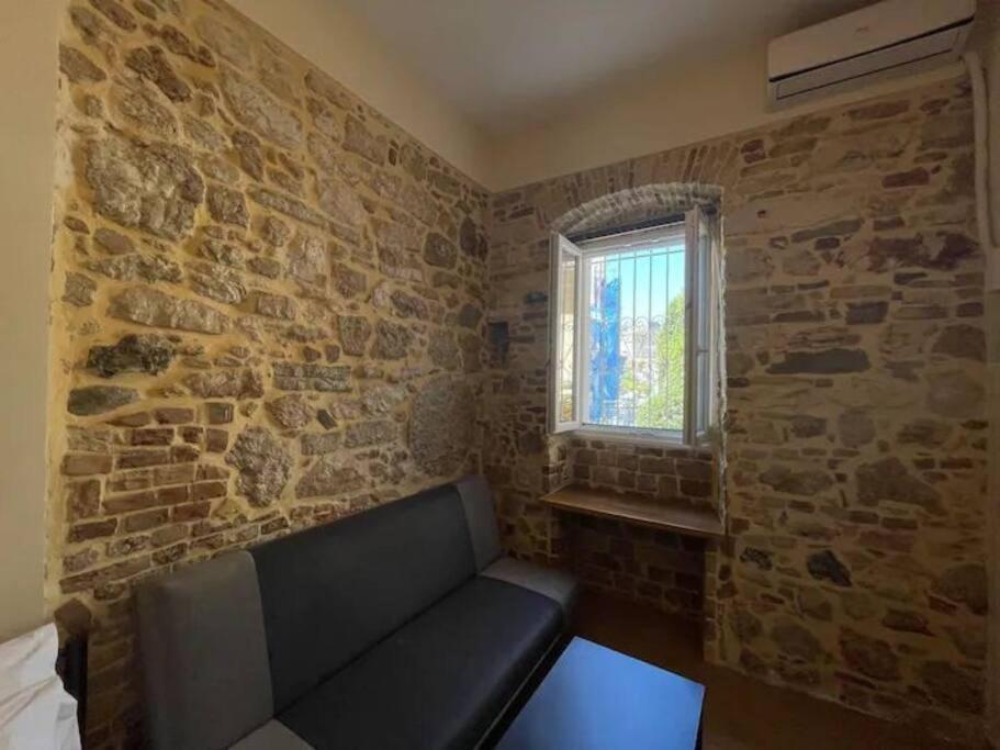 Q Apartments In Corfu Town 外观 照片
